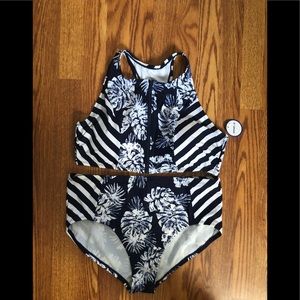 2 piece bathing suit